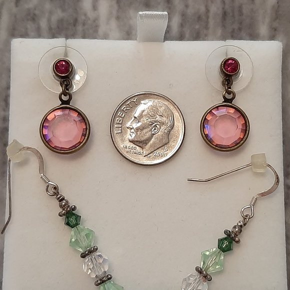 Set/2 pr earrings green, pink - Picture 2 of 4